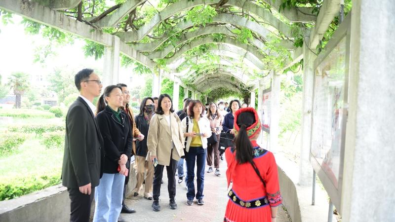 携手同心 互学互鉴——海陵区民宗局赴兴泰中心小学学习调研“红石榴家园”创建工作