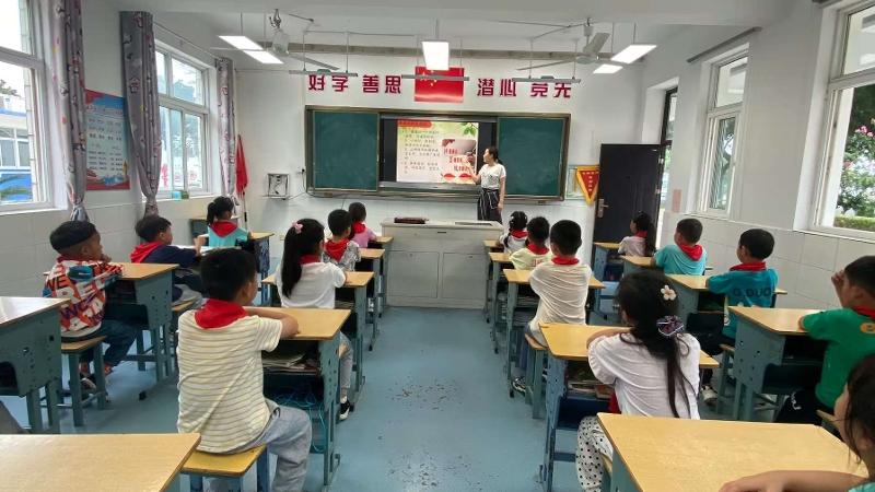 俞垛小学：推广普通话  奋进新征程