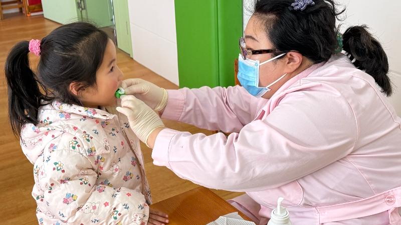 梁徐幼儿园：爱眼护齿，从小做起