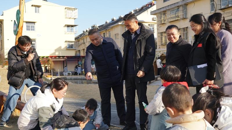二实幼迎接江苏省特殊教育发展项目融合教育示范校“学前融合支持性教育的模式建构”中期检查