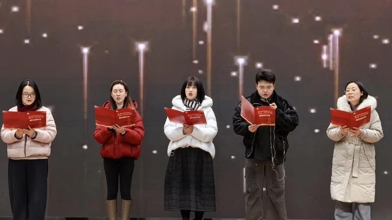 践行教育家精神 让每片叶子闪亮