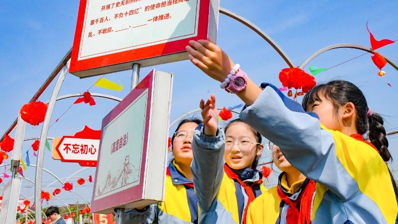 俞垛小学：籽籽同心传文脉 童声宣讲润乡土