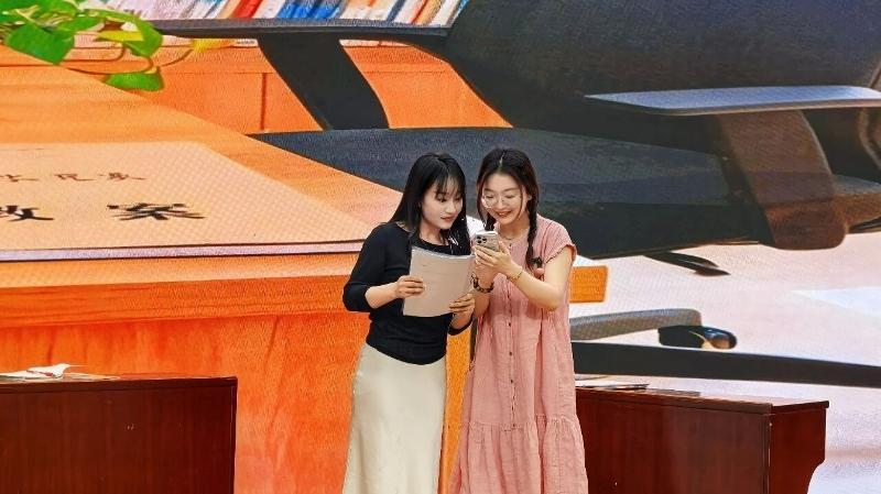 南苑小学校区第22期“好老师讲堂”：守三线·深耕耘·见生长